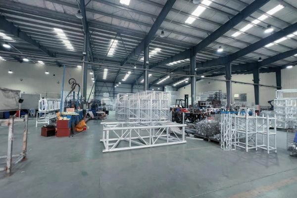 LED screen delay tower truss workshop production video